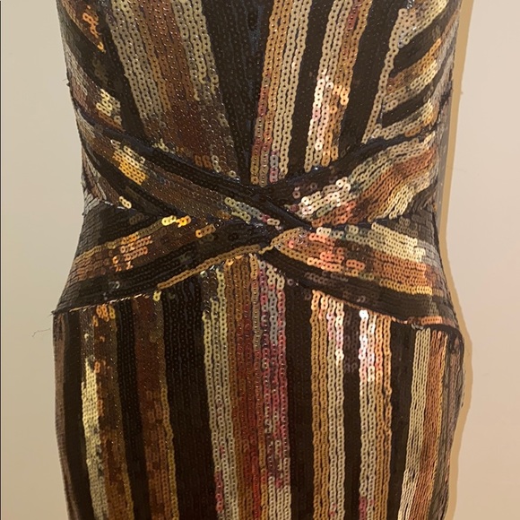 Dress - Picture 3 of 5